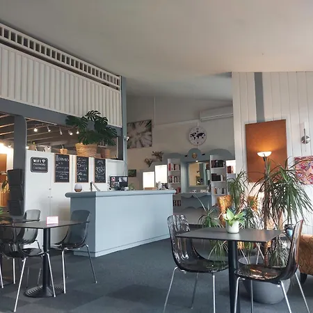 Escale Kennedy 酒店 Mérignac