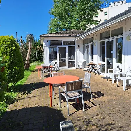 Escale Kennedy Hotel