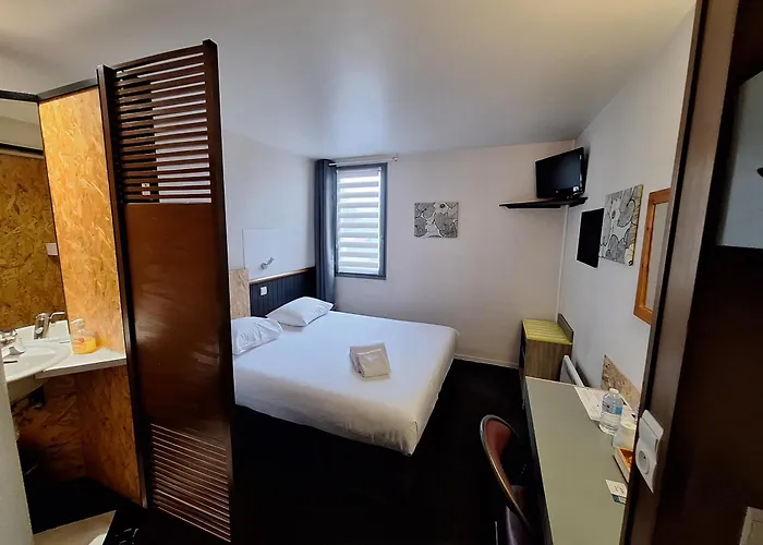 Escale Kennedy 酒店 *