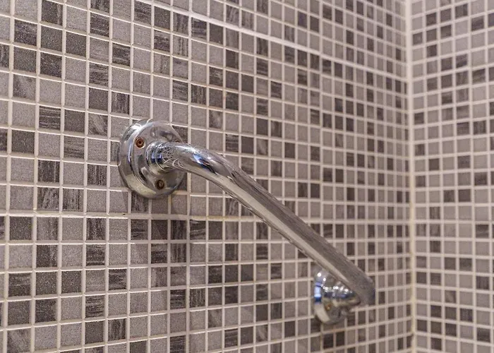 Escale Kennedy 酒店 *